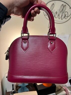 Louis Vuitton BB Alma Color Magenta/Berry in EPI Leather
